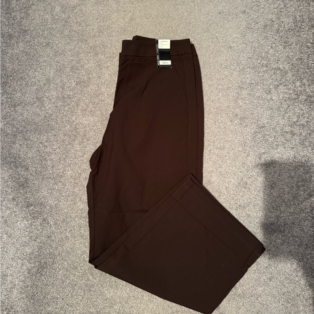 NY & Company Cropped Pants